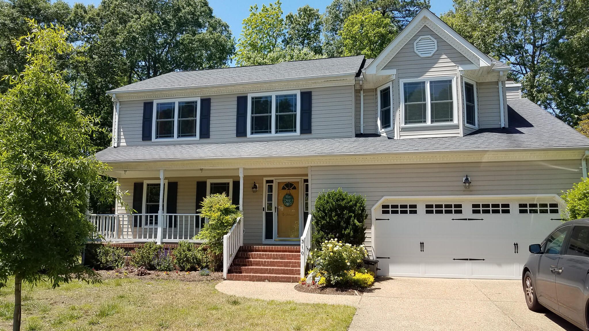 Replacement Double Hung Windows in Yorktown House