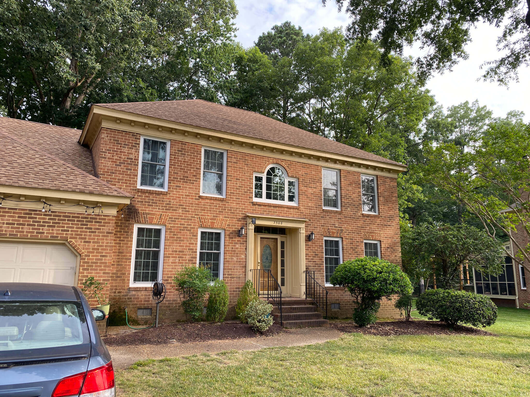 Colonial Style Replacement Windows in Upscale Williamsburg