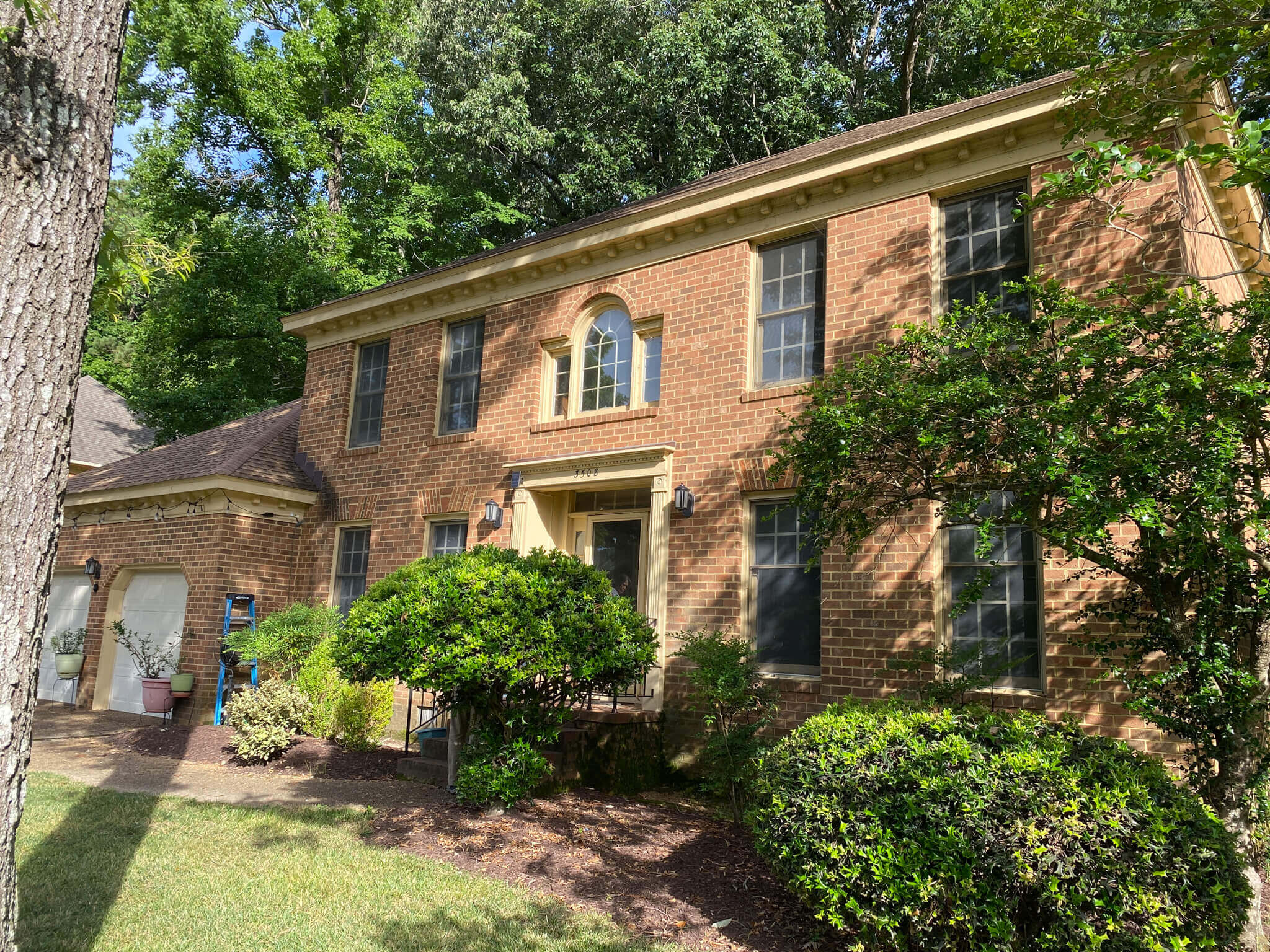 Colonial Style Replacement in Upscale Williamsburg